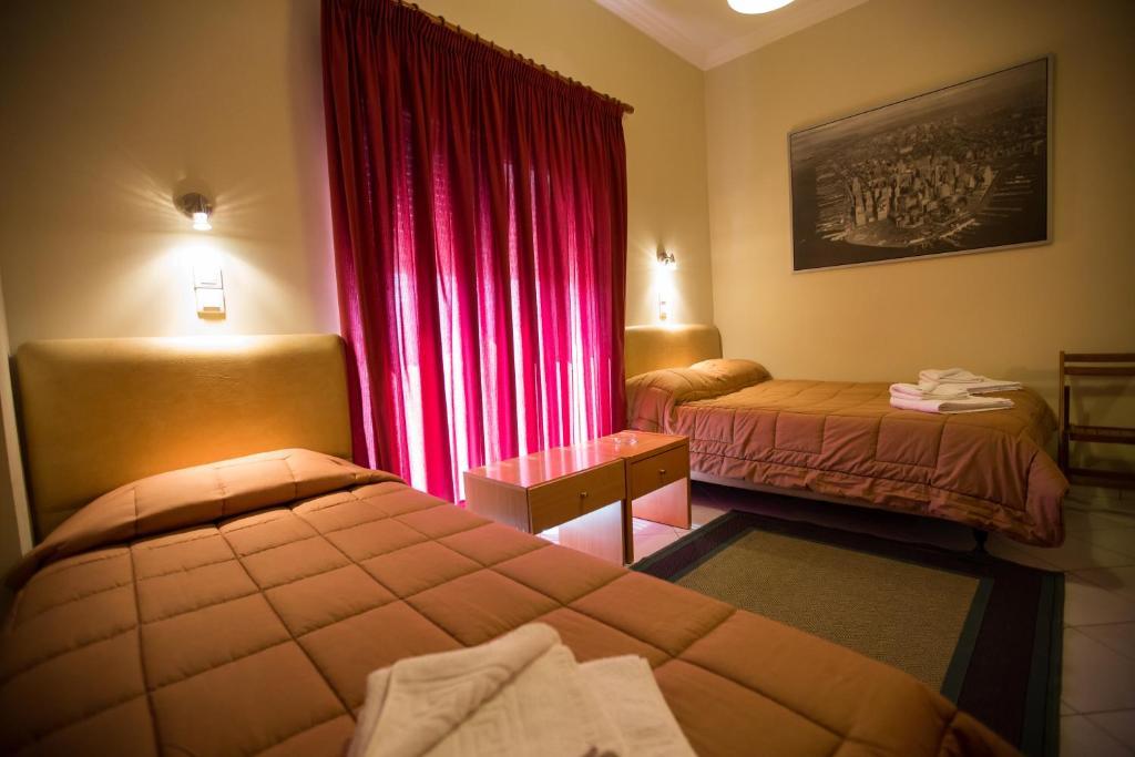 Hotel Niki Nafpaktos Habitación foto